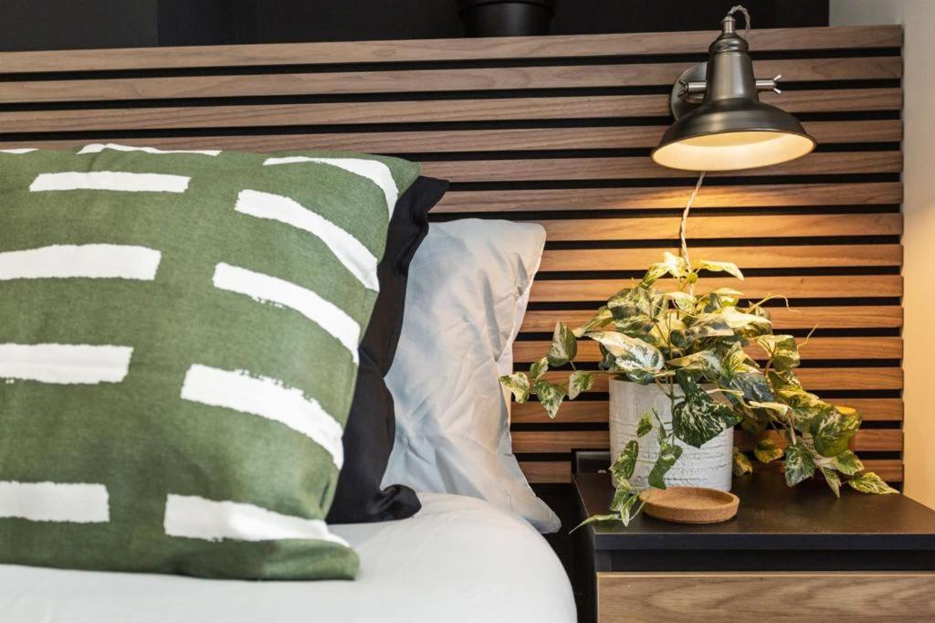 ✰Onpoint -Modern & Fresh Studio Apt Close To Centre - Convenient!✰ Daire Beeston  Dış mekan fotoğraf